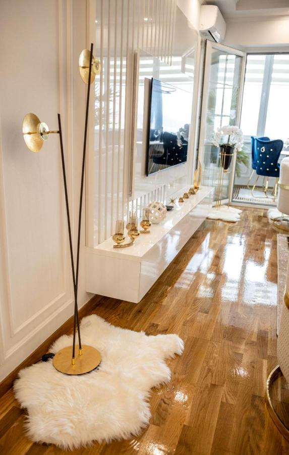Luxury Apartment Karic Free Parking 图兹拉 外观 照片