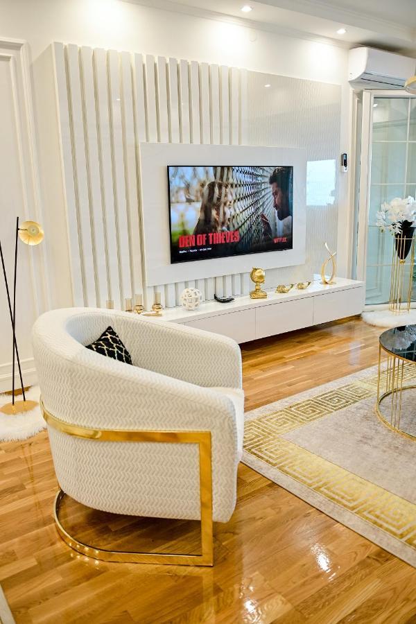 Luxury Apartment Karic Free Parking 图兹拉 外观 照片
