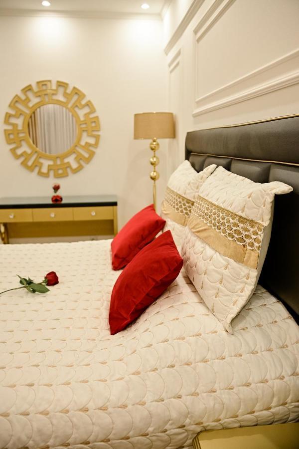 Luxury Apartment Karic Free Parking 图兹拉 外观 照片